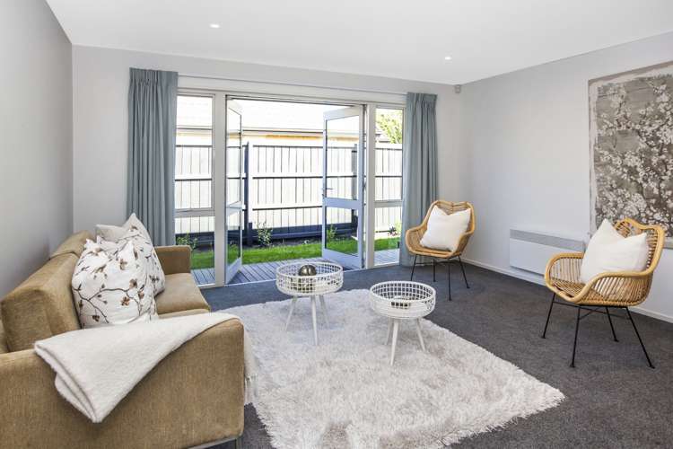 15 Springbrook Lane Northwood_4