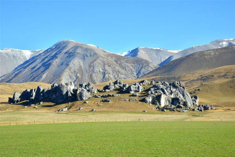 5601 West Coast Road Castle Hill_25