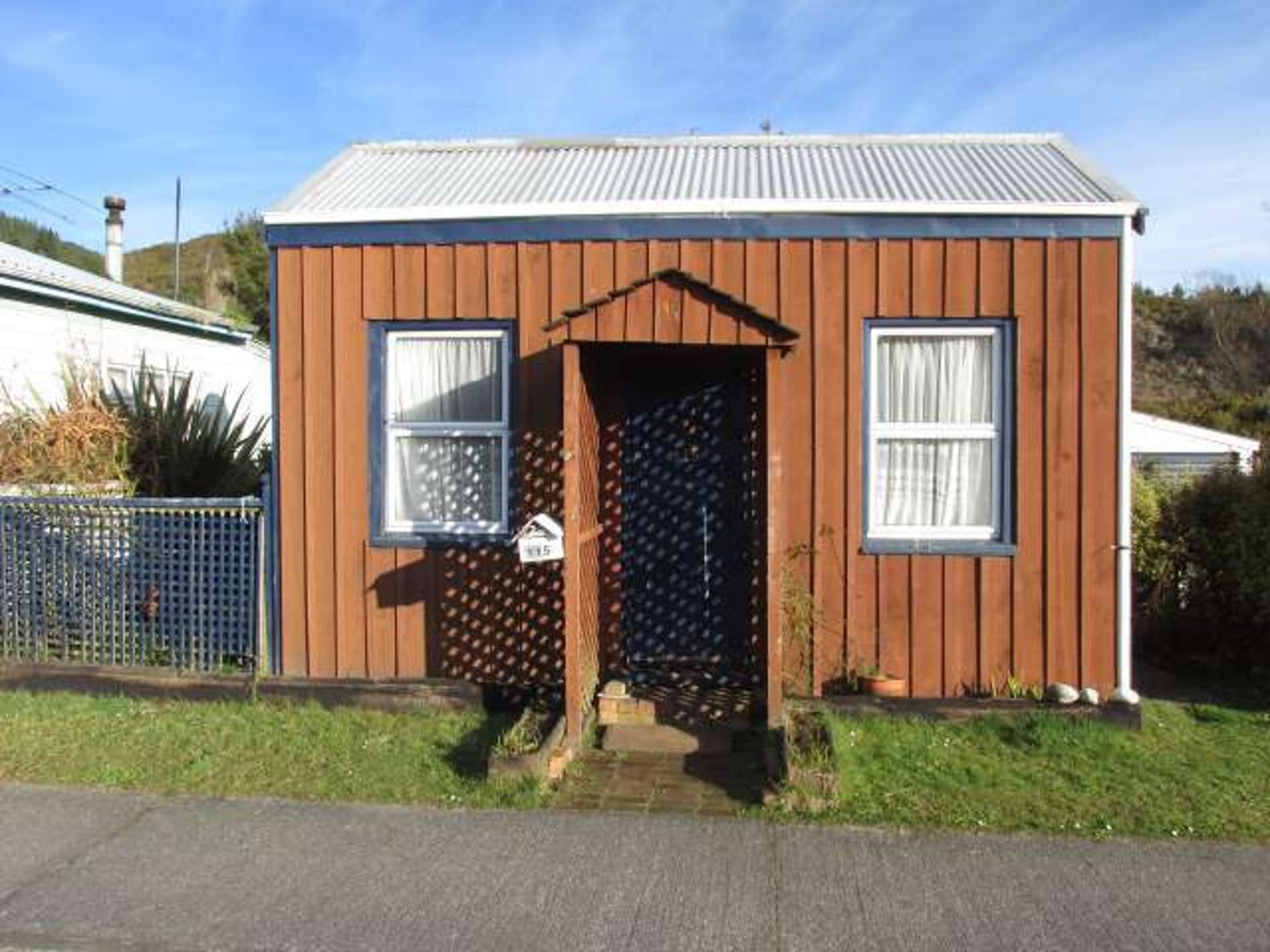 115 Broadway Reefton_0