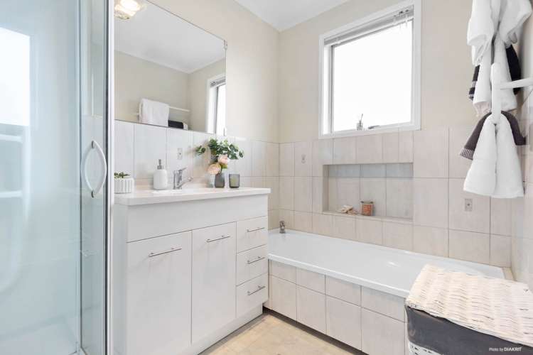 76a Captain Scott Road Glen Eden_13