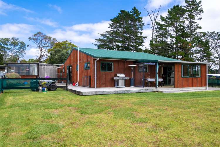 137 Tawa Road Kumeu_25