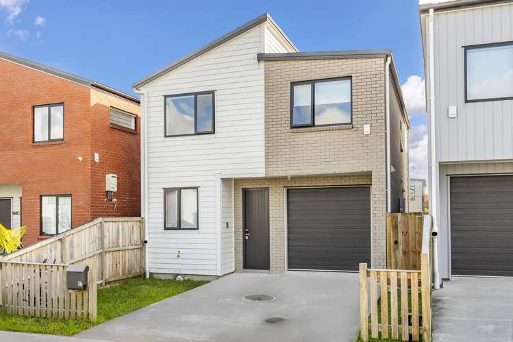 27 Coast Garden Drive_0