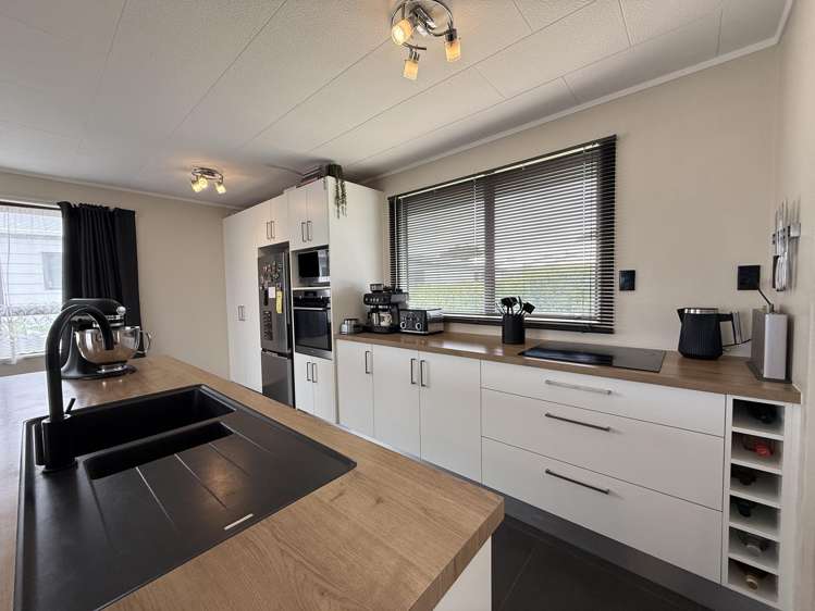 18 Aratapu Street Waitara_9