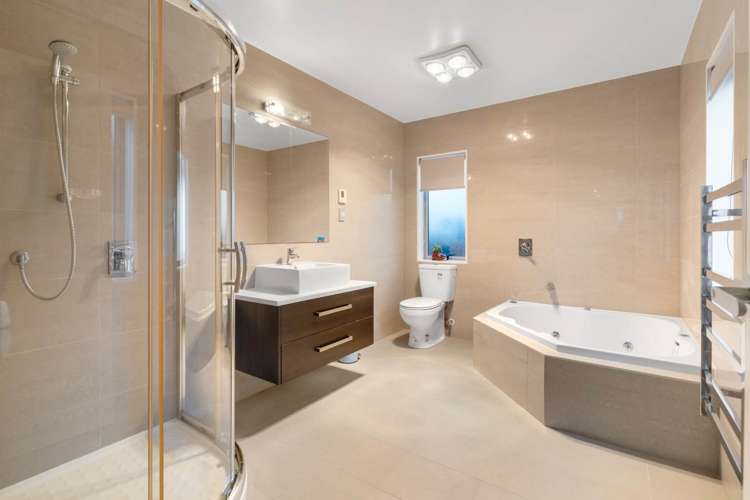 6 Wychwood Avenue Henderson_11