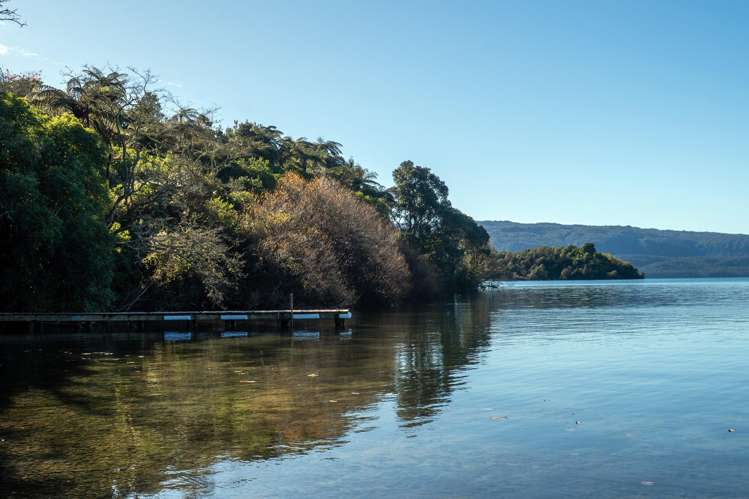 18 & 20 Te Toroa Drive Lake Tarawera_22