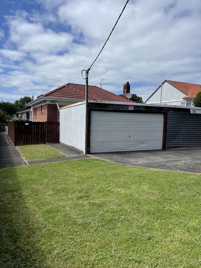 1/46 Fruitvale Road New Lynn_1