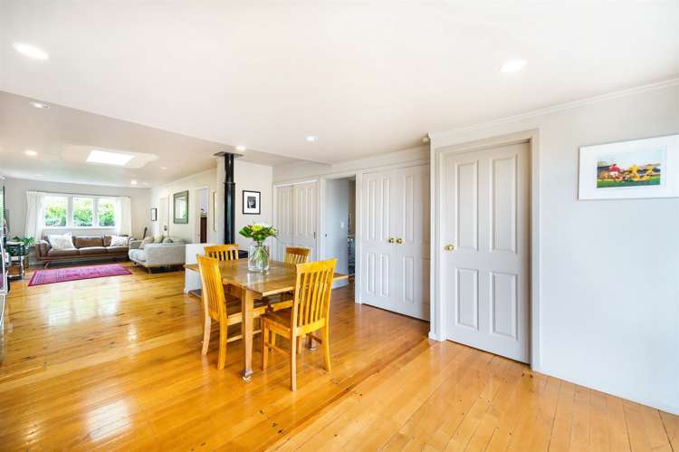 669 Beach Road Rothesay Bay_6