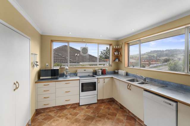 555 & 557 South Road Calton Hill_3