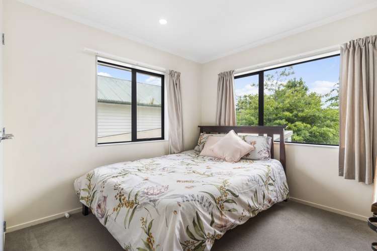 13 Pyramid Place Glen Eden_19