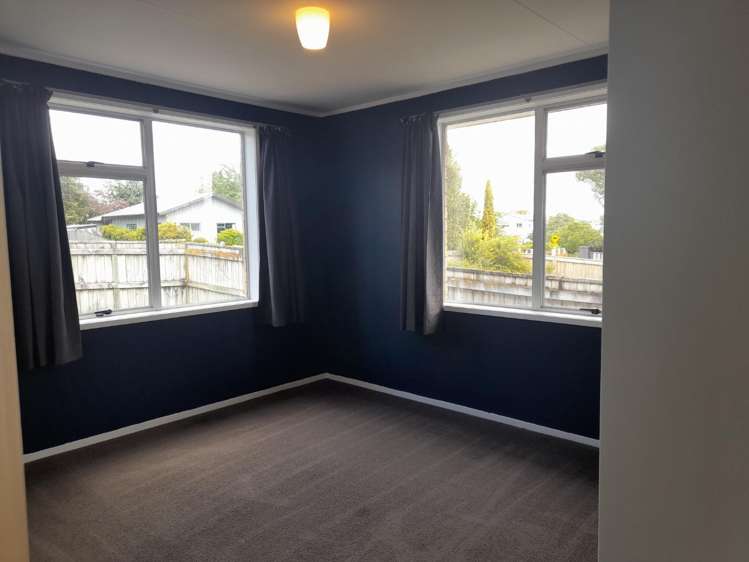 2/86 Tamatea Road 11209_11