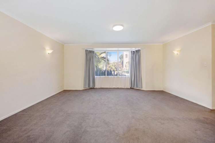 71 Regency Park Drive Gulf Harbour_29