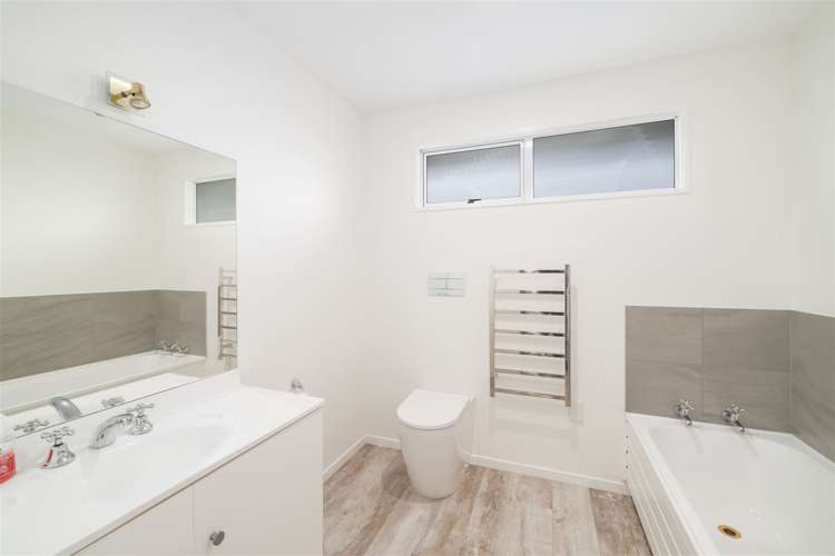 6 Pasadena Place Harewood_15