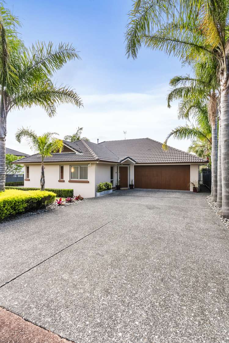 23 English Oak Drive Schnapper Rock_50