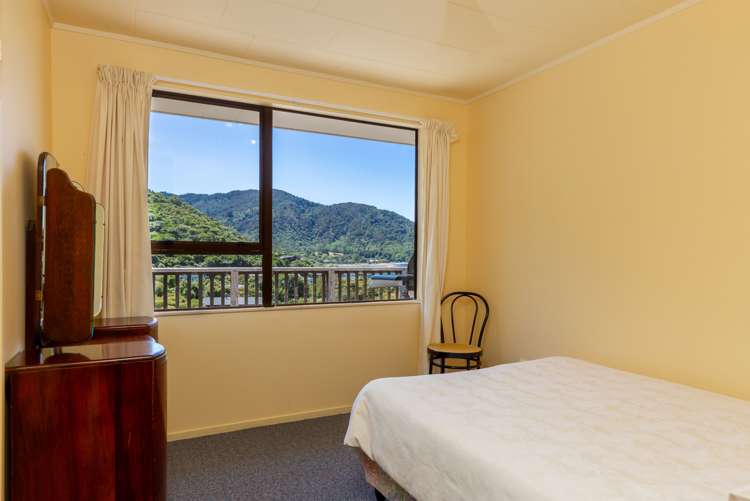 20 Tirimoana Terrace Anakiwa and Surrounds_12