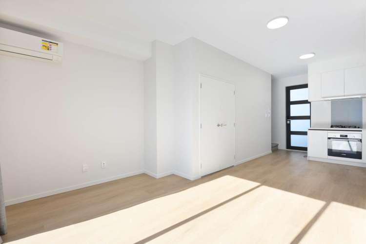 10d Sunward Rise Glenfield_9