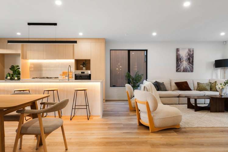 242E West Hoe Heights Orewa_11