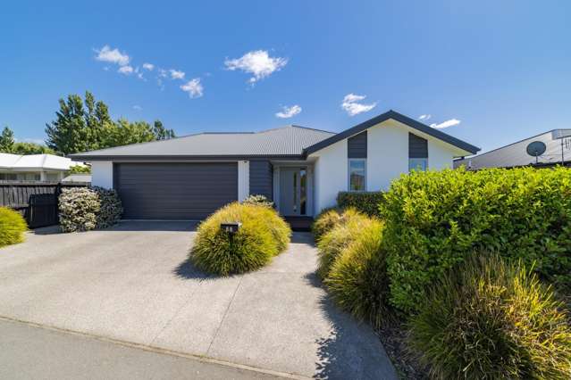 Family Home in Halswell!