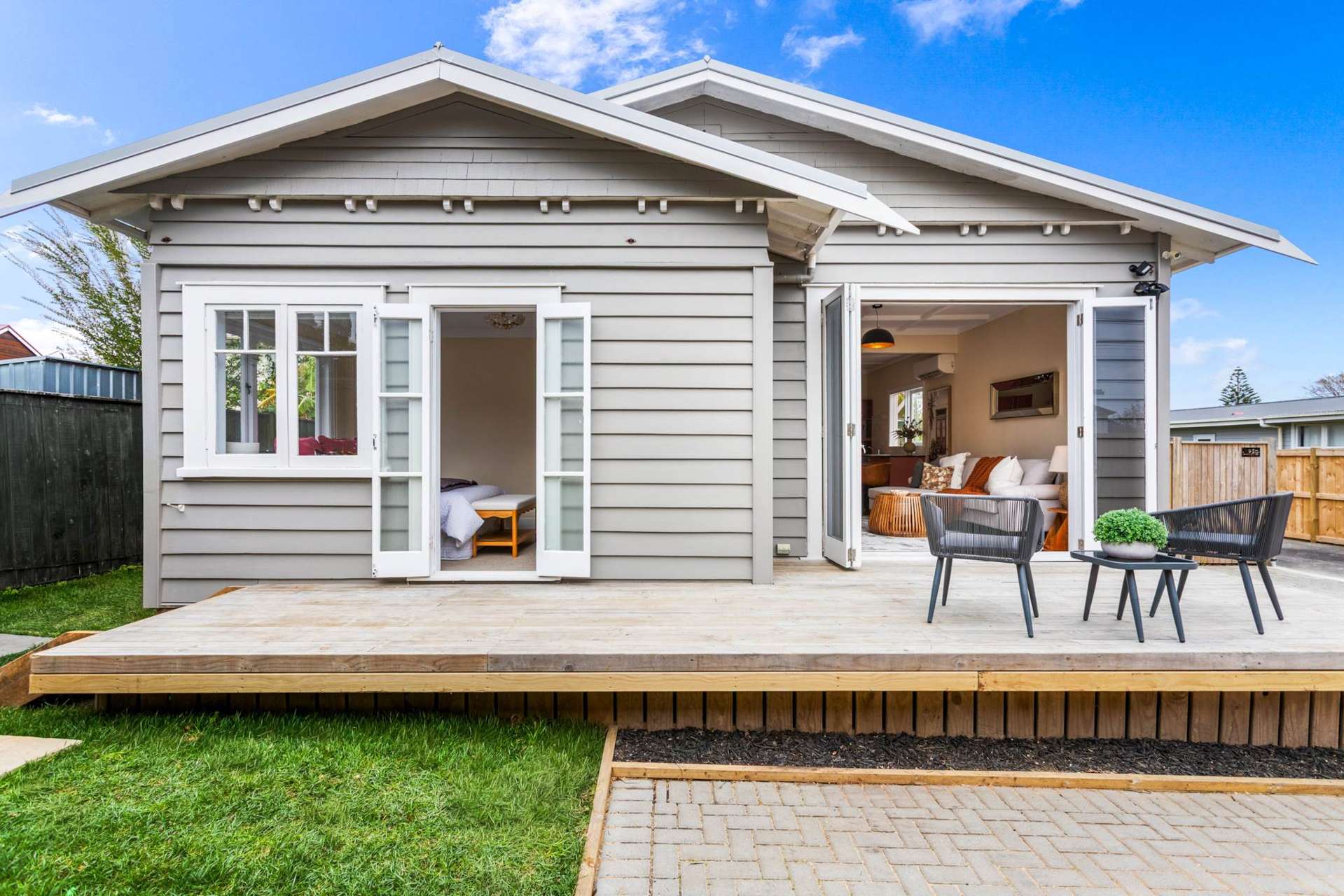 95B McLeod Road Te Atatu South_0