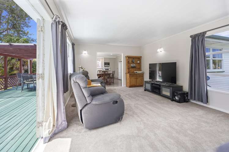 38 Chatsworth Crescent Pakuranga Heights_12