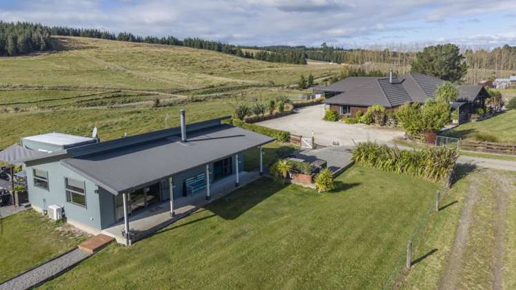 626 Carrs Road_1