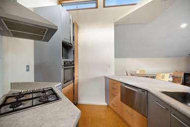 28/A Hallenstein Street_2