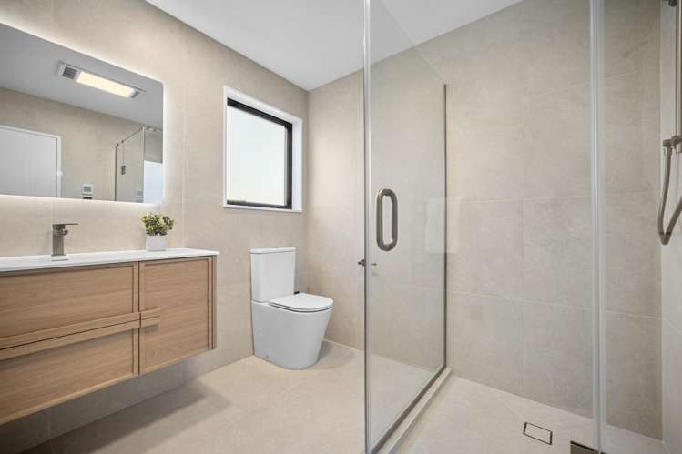 24 Streamview Way Long Bay_18