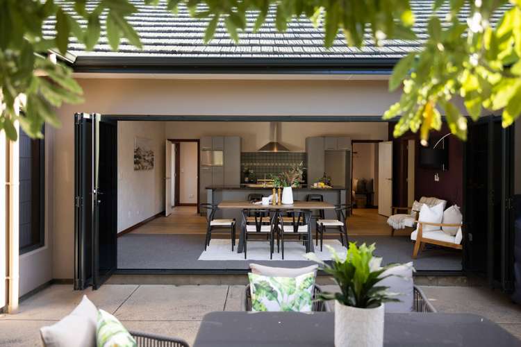 6 Merlin Close Huntington_12