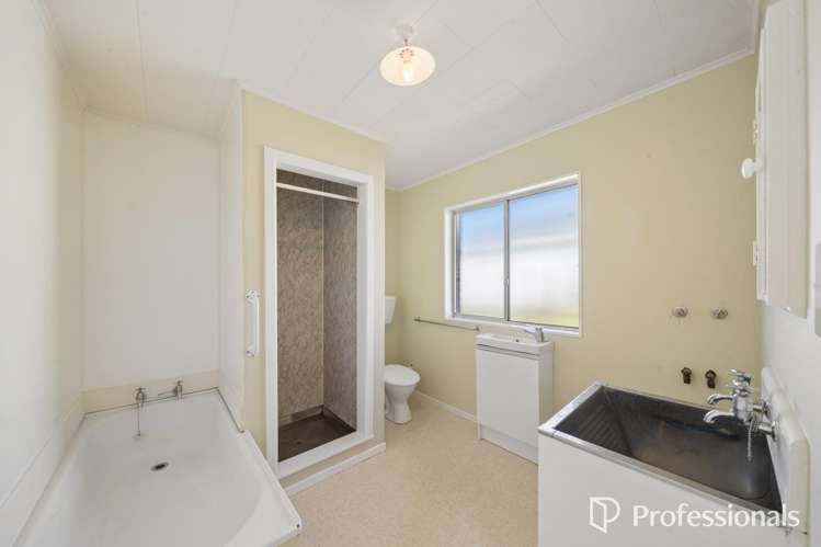 1/551a Fergusson Drive Trentham_10