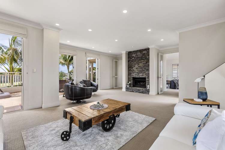 295 Pinecrest Drive Gulf Harbour_17