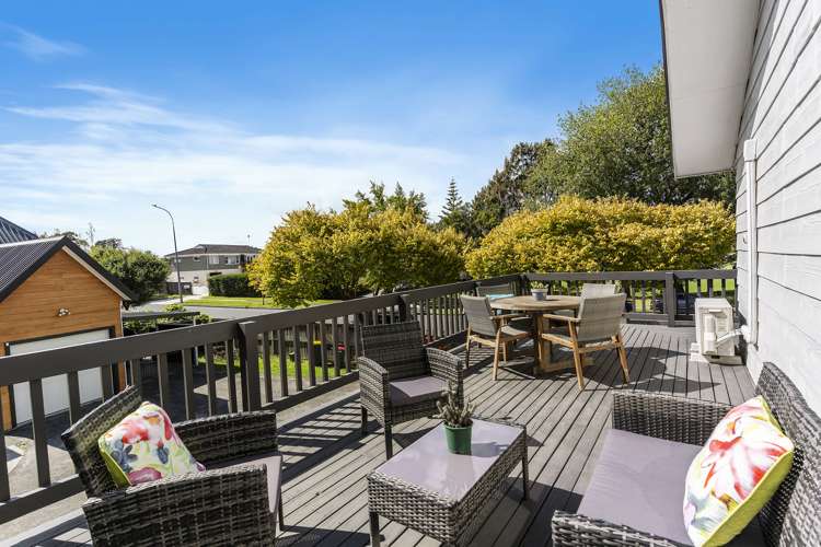 1/159 Gossamer Drive Pakuranga Heights_6