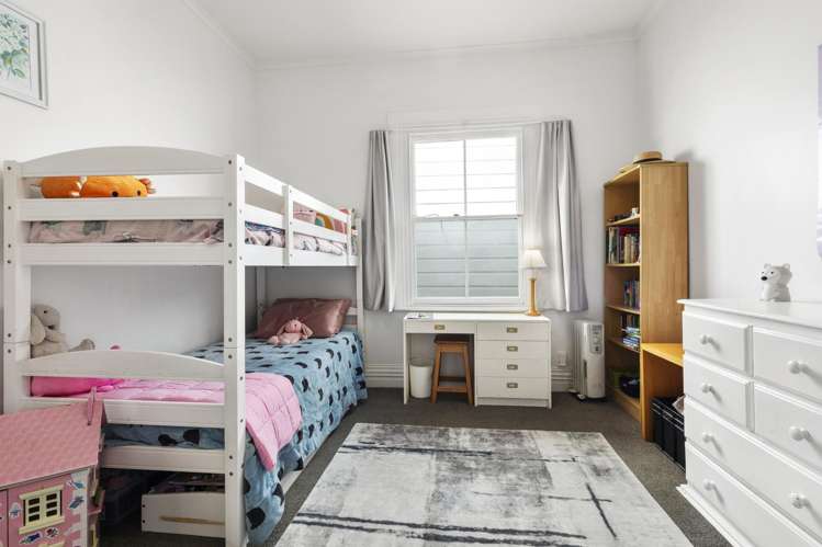 27 Nairn Street Mount Cook_7