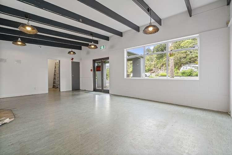 473 Scenic Drive Waiatarua_6