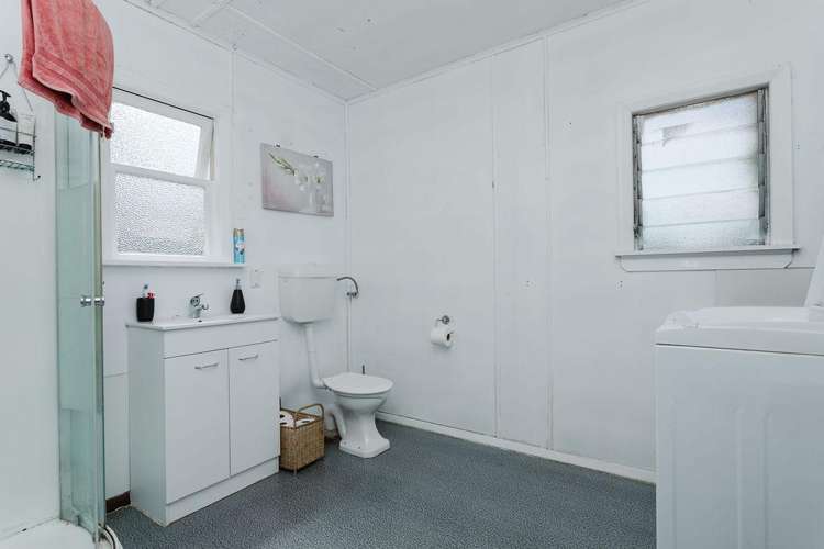 11 Waterloo Street Dannevirke_13