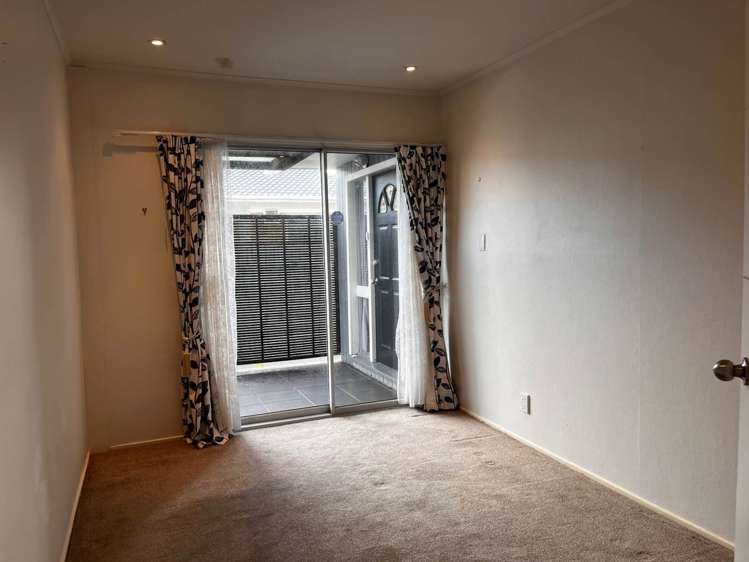 15a Doment Crescent Orewa_8