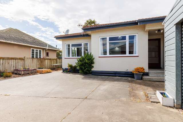 Three bedrooms -Milson