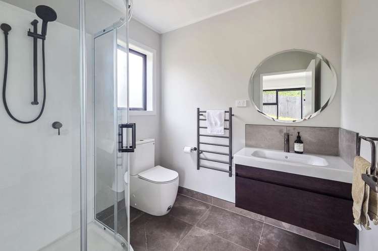 1 Midgard Road Coopers Beach_12