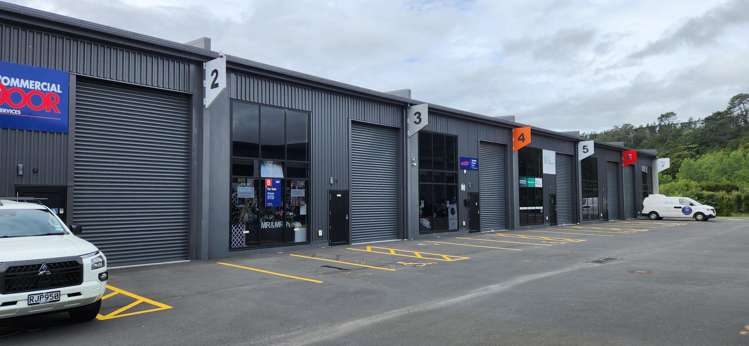 Unit 3, 327 Matakokiri Drive_0