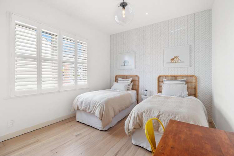 18 Pine Street Mount Eden_12