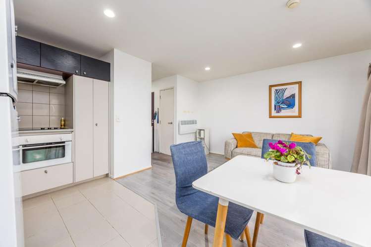 3G/3 Keystone Avenue Mount Roskill_5