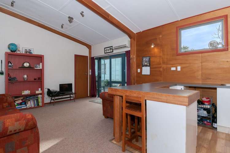 129 Windermere Drive Poike_15