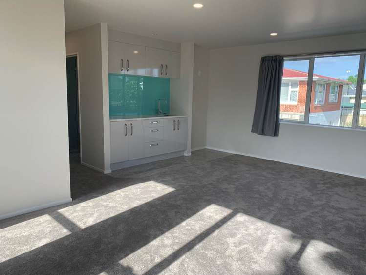 61a Kings Road Panmure_12