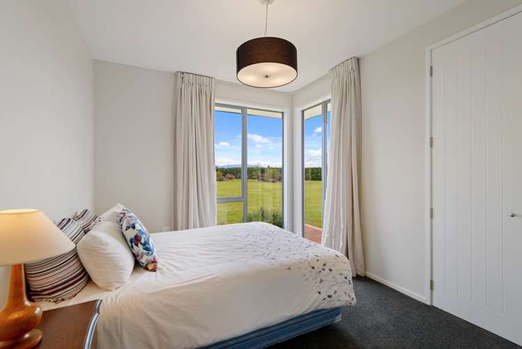 30 Whitcombe Place Darfield_13