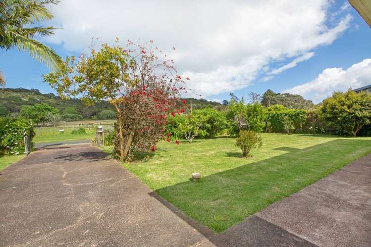 50 Tahatai Road Oneroa_19