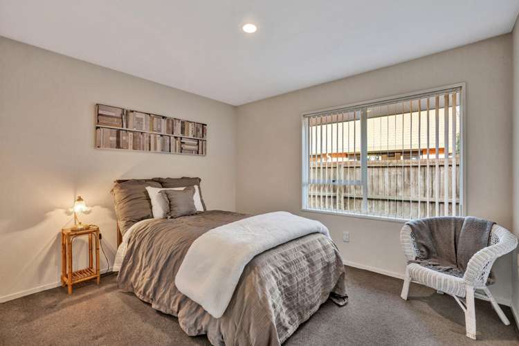 15 Creese Place Redwood_13