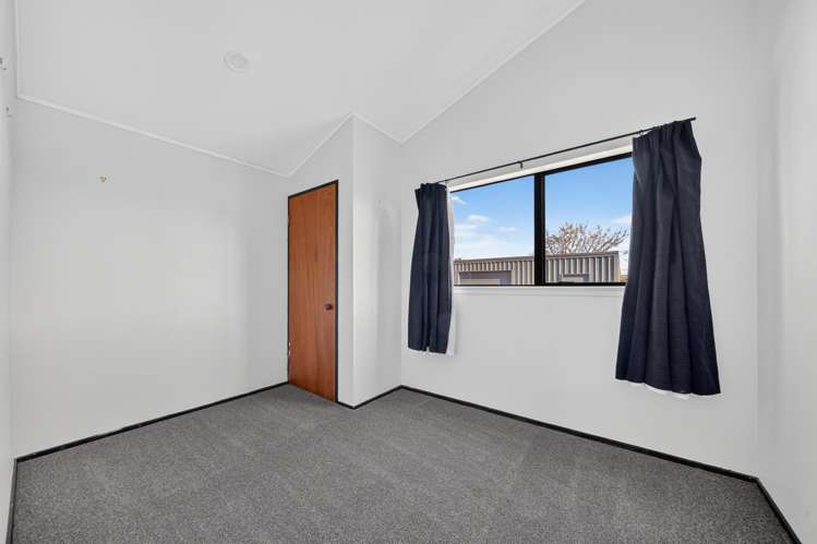203 Belvedere Road Carterton_11