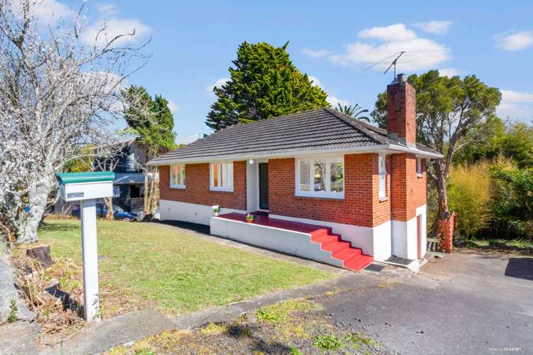 15 Hutchinson Avenue New Lynn_0