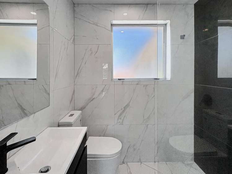 2/20 Rosewarne St Spreydon_7