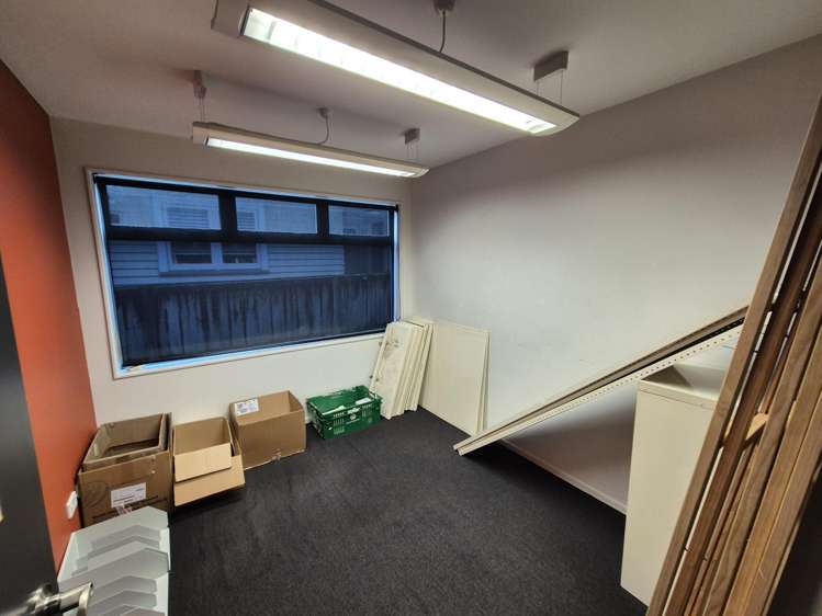 1/118 Lincoln Road Henderson_9