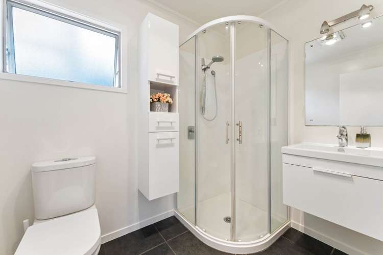 42 Trias Road Totara Vale_11
