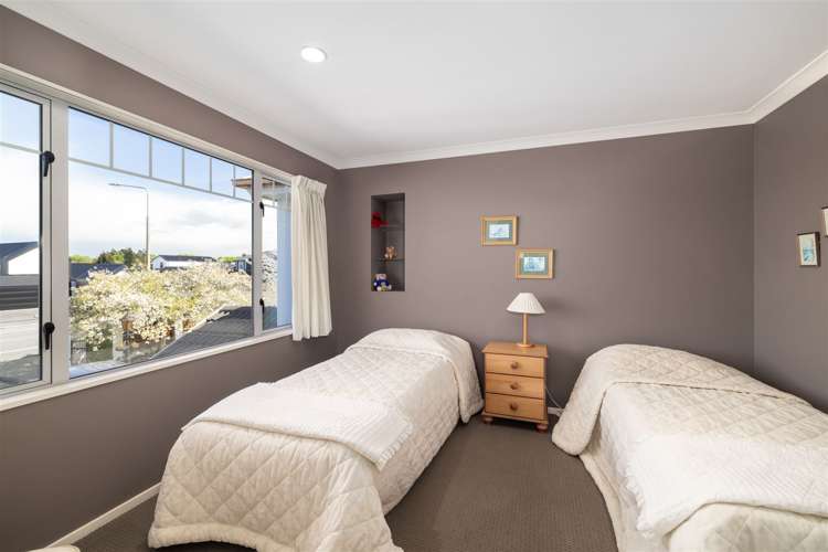 204 Cavendish Road Casebrook_13